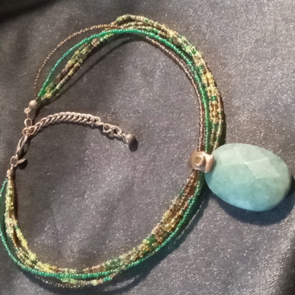 Chico's designer collar necklace with jadite pendant large natural stone